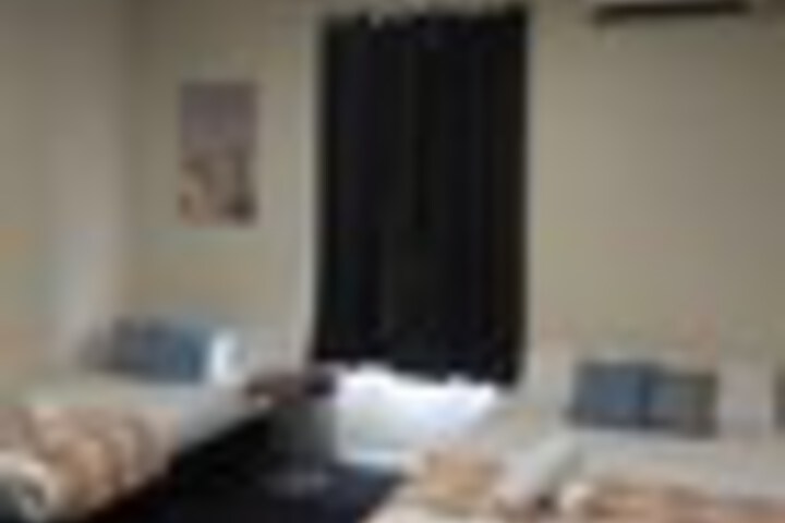 Room 11 of 24