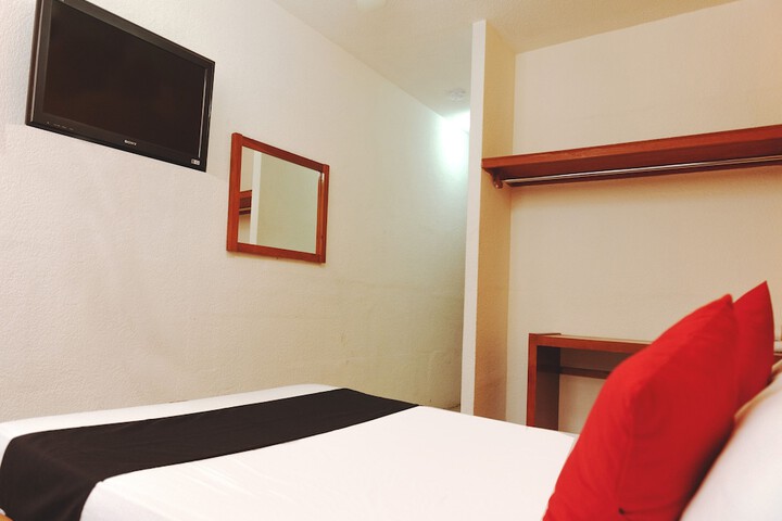 Room 16 of 53