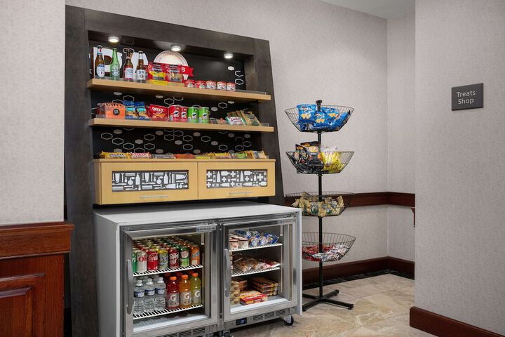 Snack bar