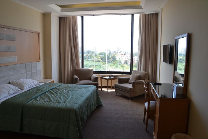 Room 26 of 52