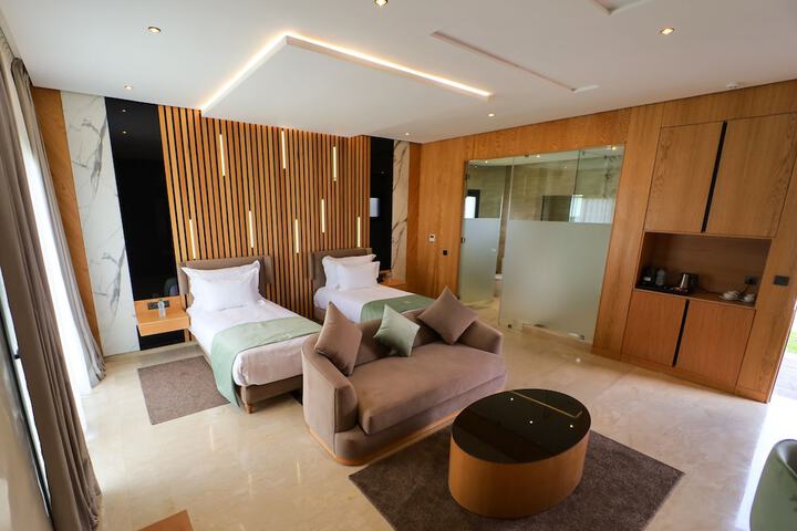 Room 3 of 24