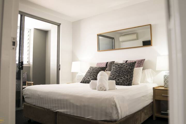 Room 3 of 33