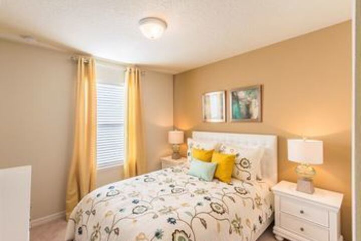 Room 2 of 16