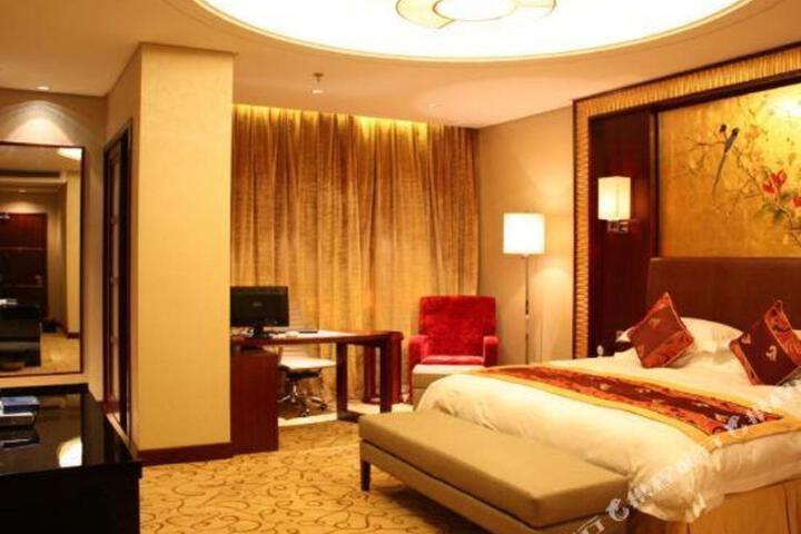 Quzhou Hotel