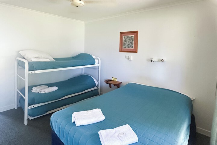 Room 3 of 45