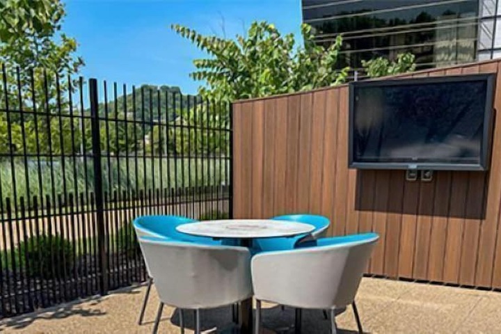 Terrace/Patio 31 of 46