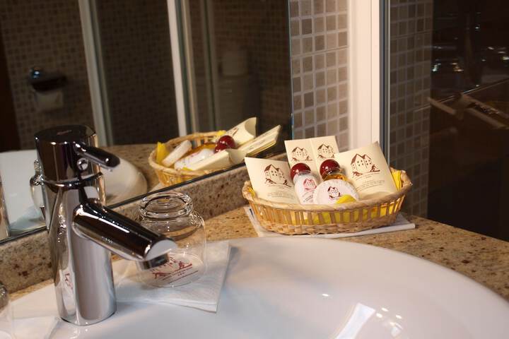 Bath Interior