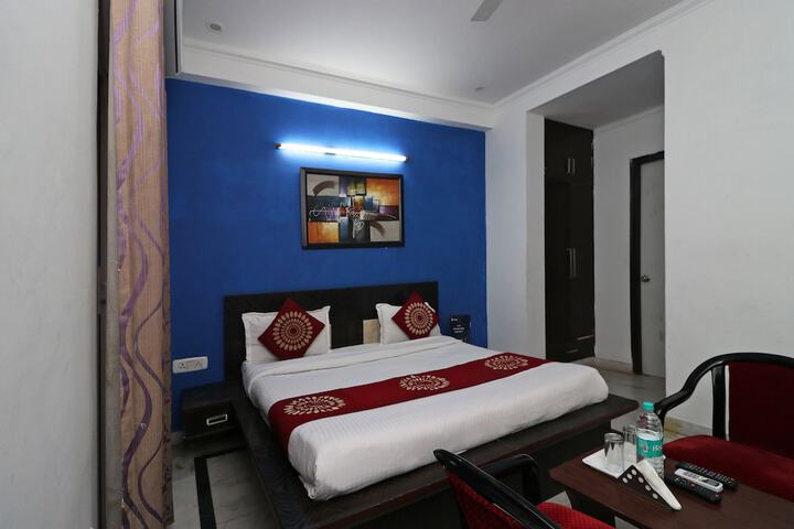 Room 20 of 29