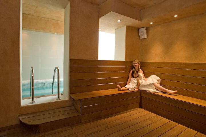 Spa 13 of 20