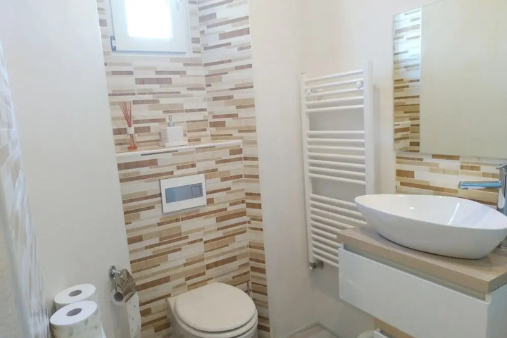 Room 7 of 21
