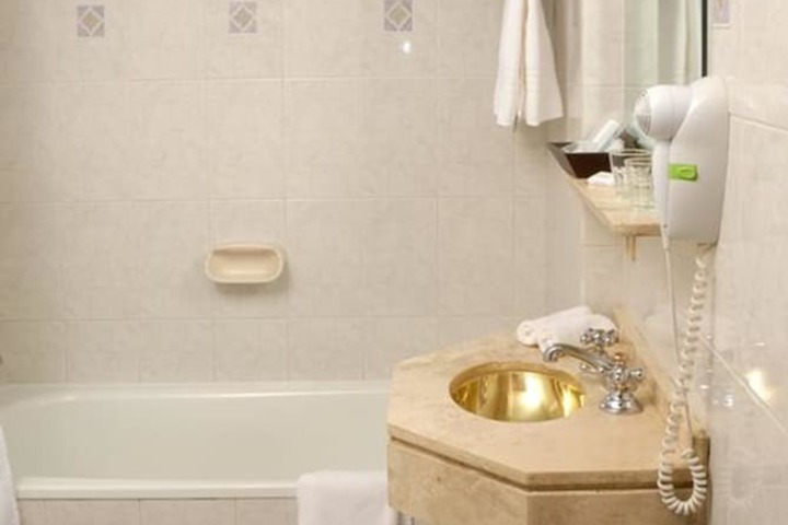 Bathroom Photo