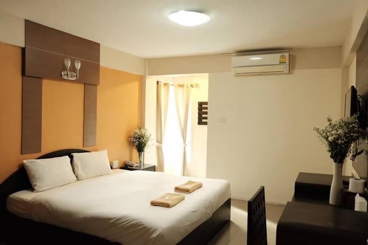Room 26 of 67