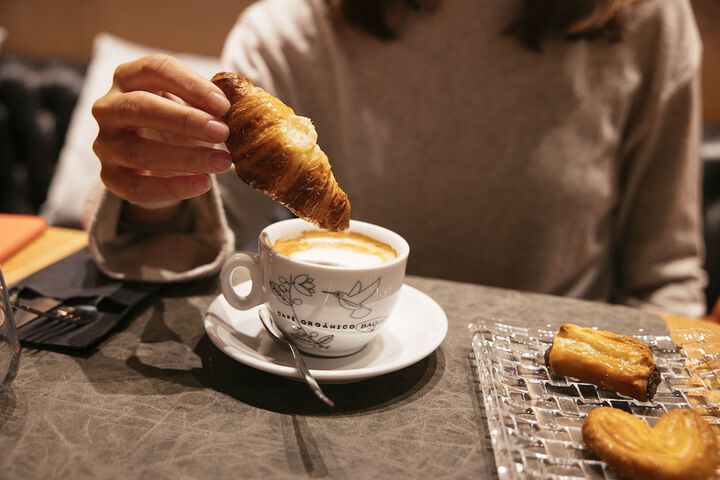 Breakfast/Coffee Service 42 of 61