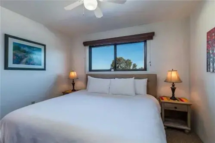 Room 5 of 14