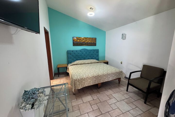 Room 18 of 49