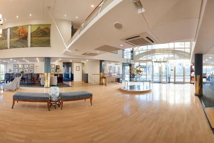Lobby Photos