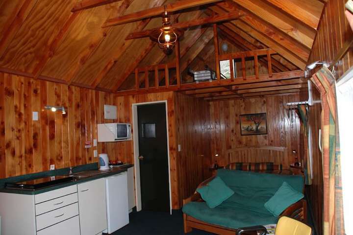 Room 6 of 25