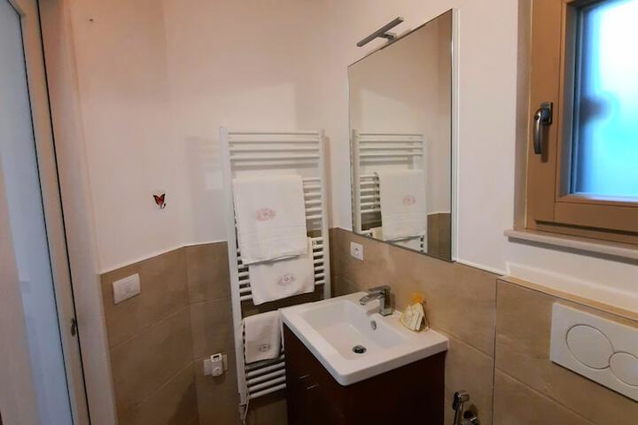 Room 42 of 71
