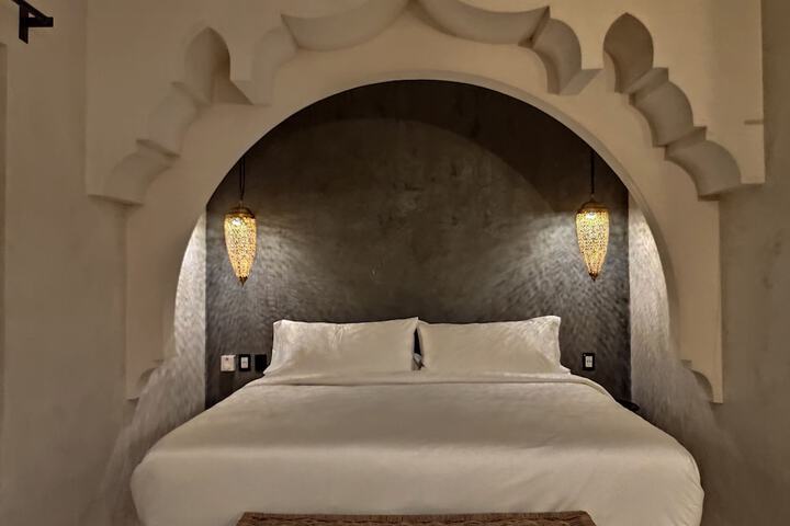 Room 5 of 26