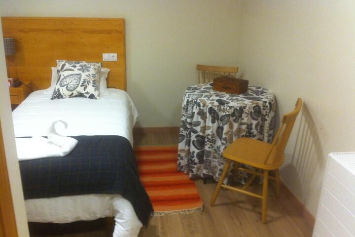 Room 17 of 51