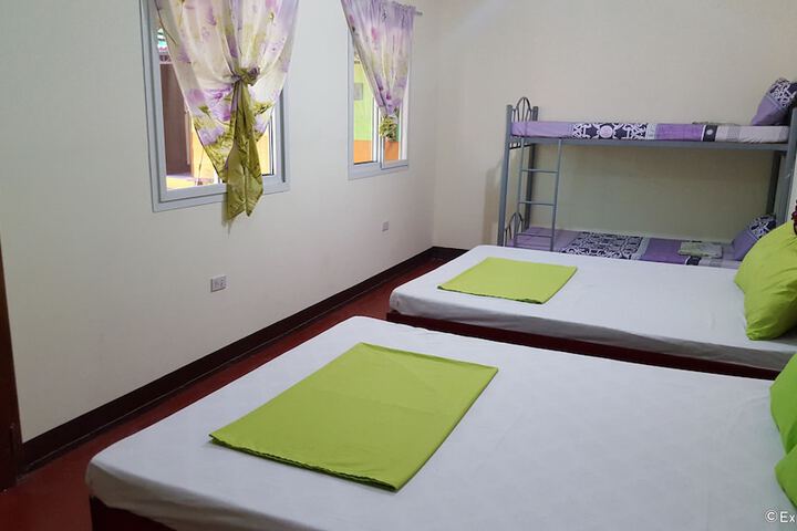 Room 14 of 30