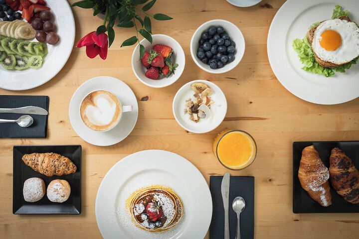 Breakfast/Coffee Service 77 of 89