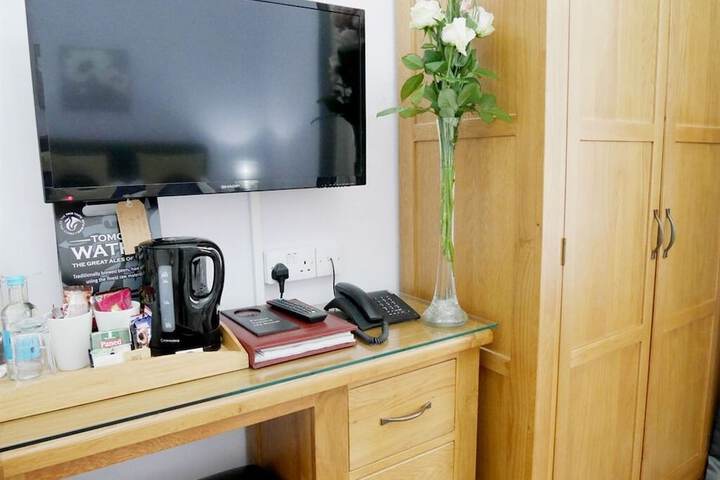 Room 10 of 39