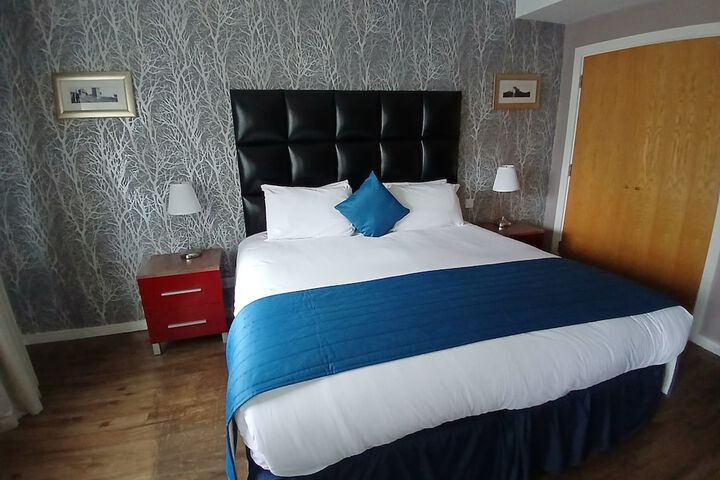 Room 113 of 182