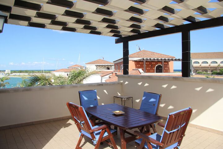 Terrace/Patio 65 of 172