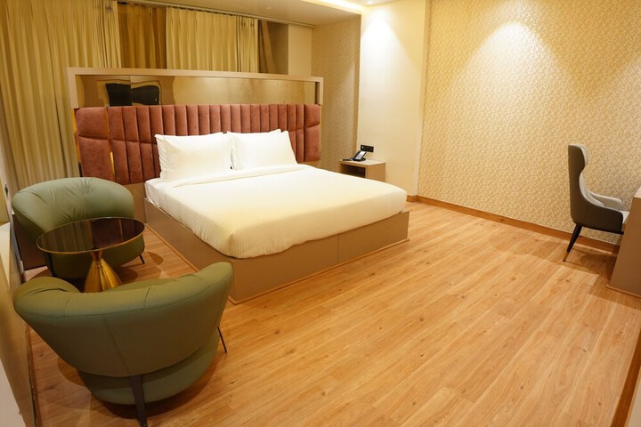 Room 15 of 56