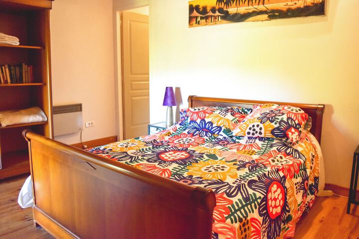 Room 41 of 320