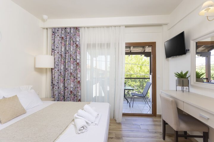 Room 30 of 80