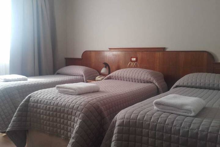 Room 11 of 51