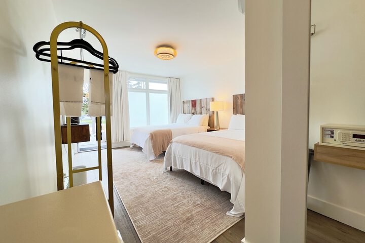 Room 30 of 85