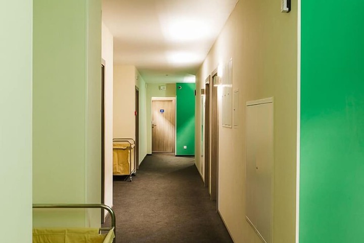 Ballroom/Hall 45 of 53
