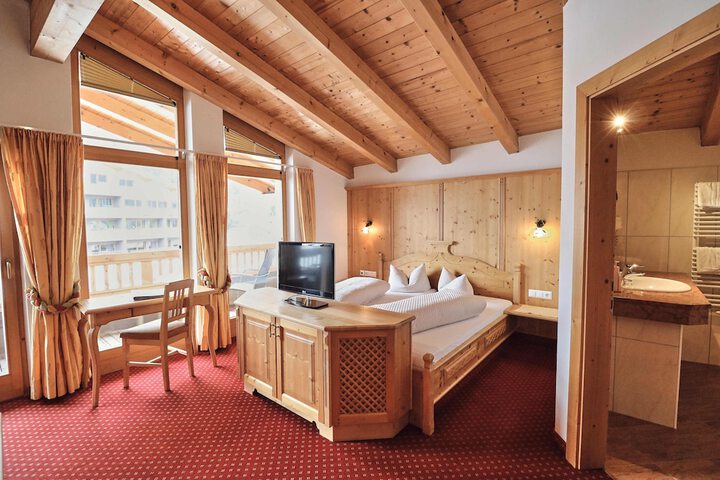 Room 10 of 59