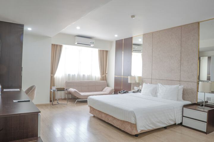 Room 26 of 123
