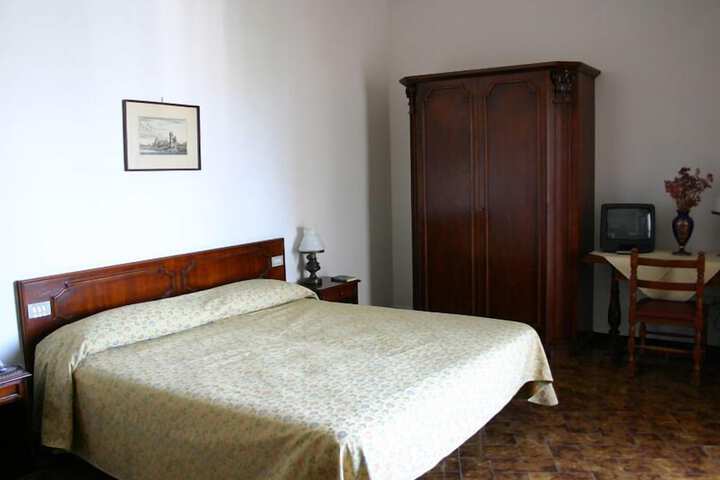 Room 20 of 67