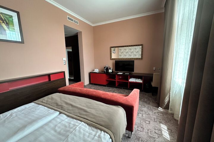 Room 26 of 78
