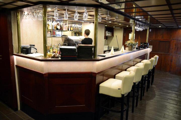 General 8 of 37