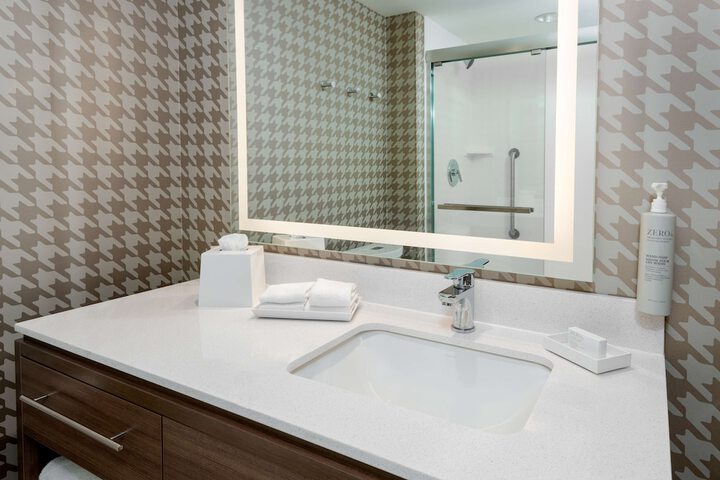 Bathroom shower
