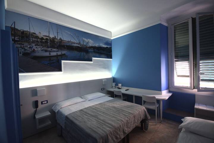 Room 22 of 51