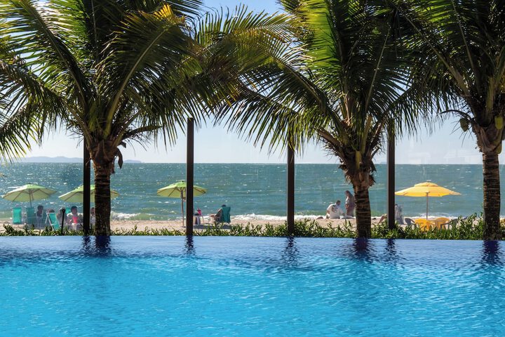 Hotel with Pool