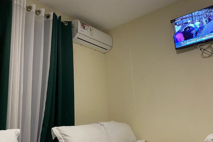 Room 7 of 39