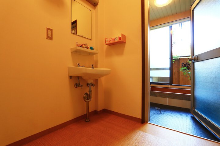 Room 39 of 73