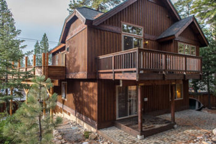 Image of Luxurious and Rustic in Carnelian Bay by RedAwning