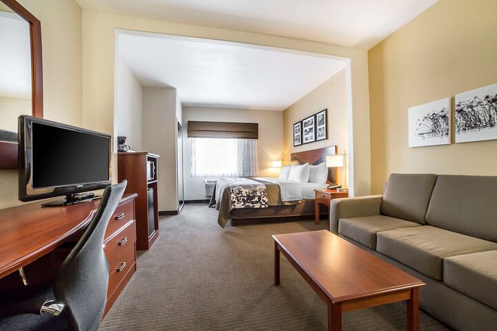 Room 22 of 33