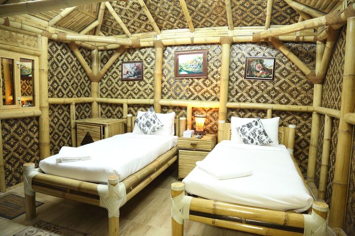 Room 4 of 26