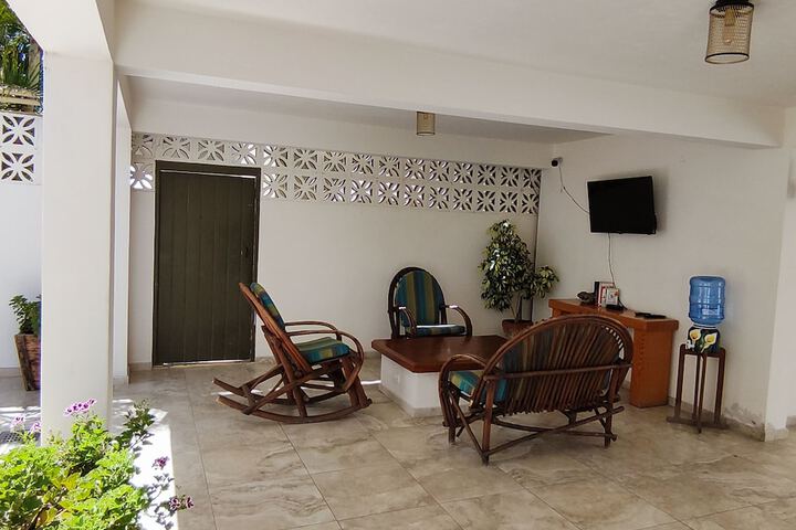 Hotel Interior 4 of 32