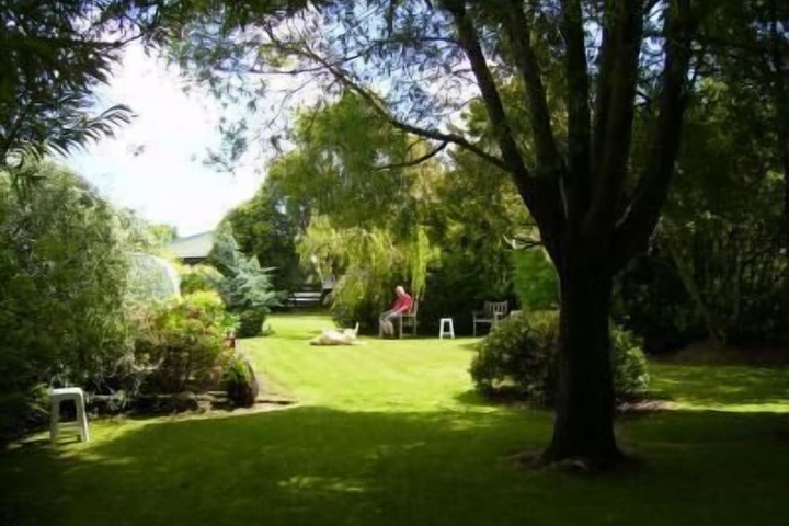 Property Grounds 8 of 9